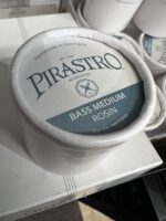 Pirastro Rosin Bass Mittel (Per Piece) - Image 2