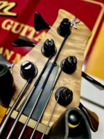 Neil Kennedy Custom 5 With Alembic Electronics Bass Guitar Used - Image 2
