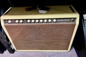 S/H Fender Super Sonic Valve Amp 60Th Anniversar
