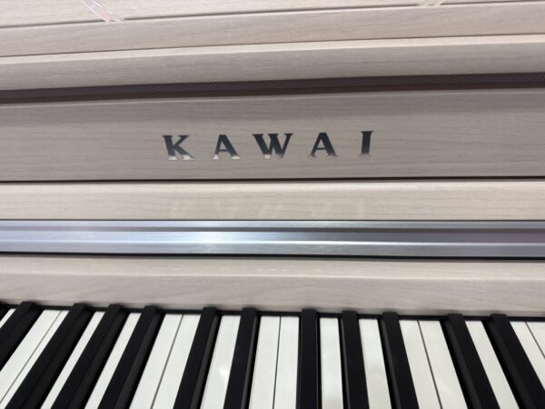 Kawai CA401 Digital Piano – White Maple